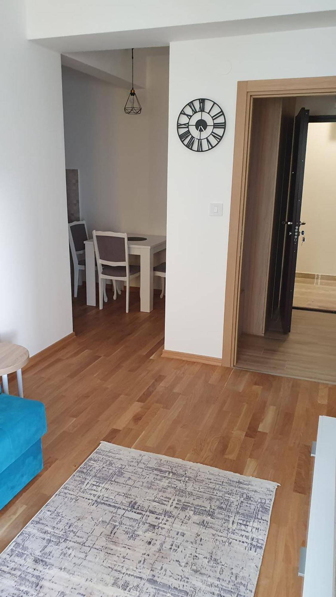 Odmor U Podgorici. Apartment พอดโกริกา ภายนอก รูปภาพ