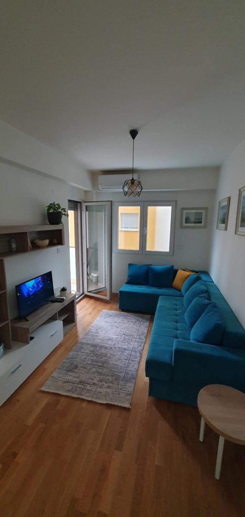 Odmor U Podgorici. Apartment พอดโกริกา ภายนอก รูปภาพ