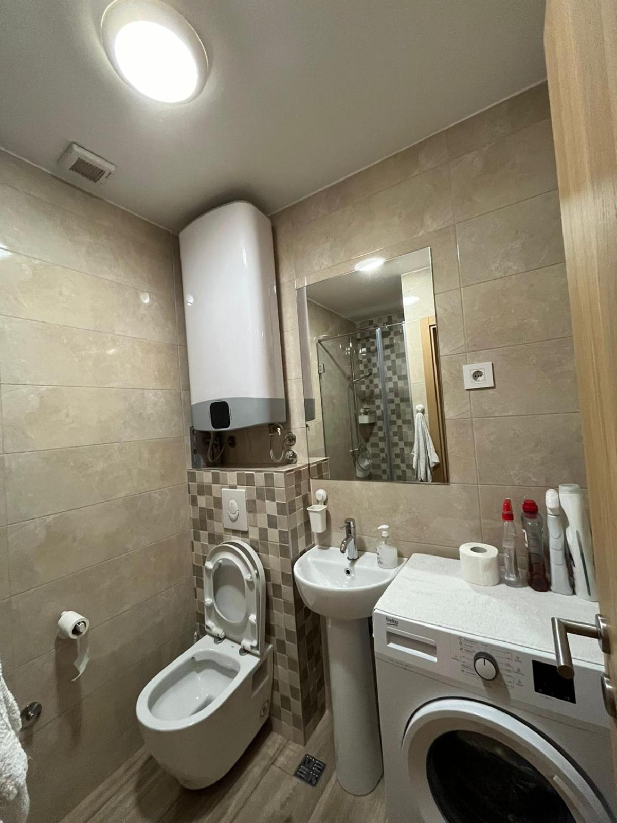 Odmor U Podgorici. Apartment พอดโกริกา ภายนอก รูปภาพ